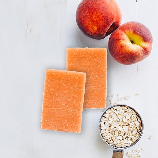 PEACH TEA SCRUBBING BEAUTY BAR